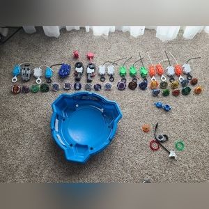 Selection of Beyblades, Launchers and Arena